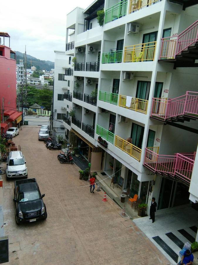 Hotel White Sky Boutique Patong Exterior foto
