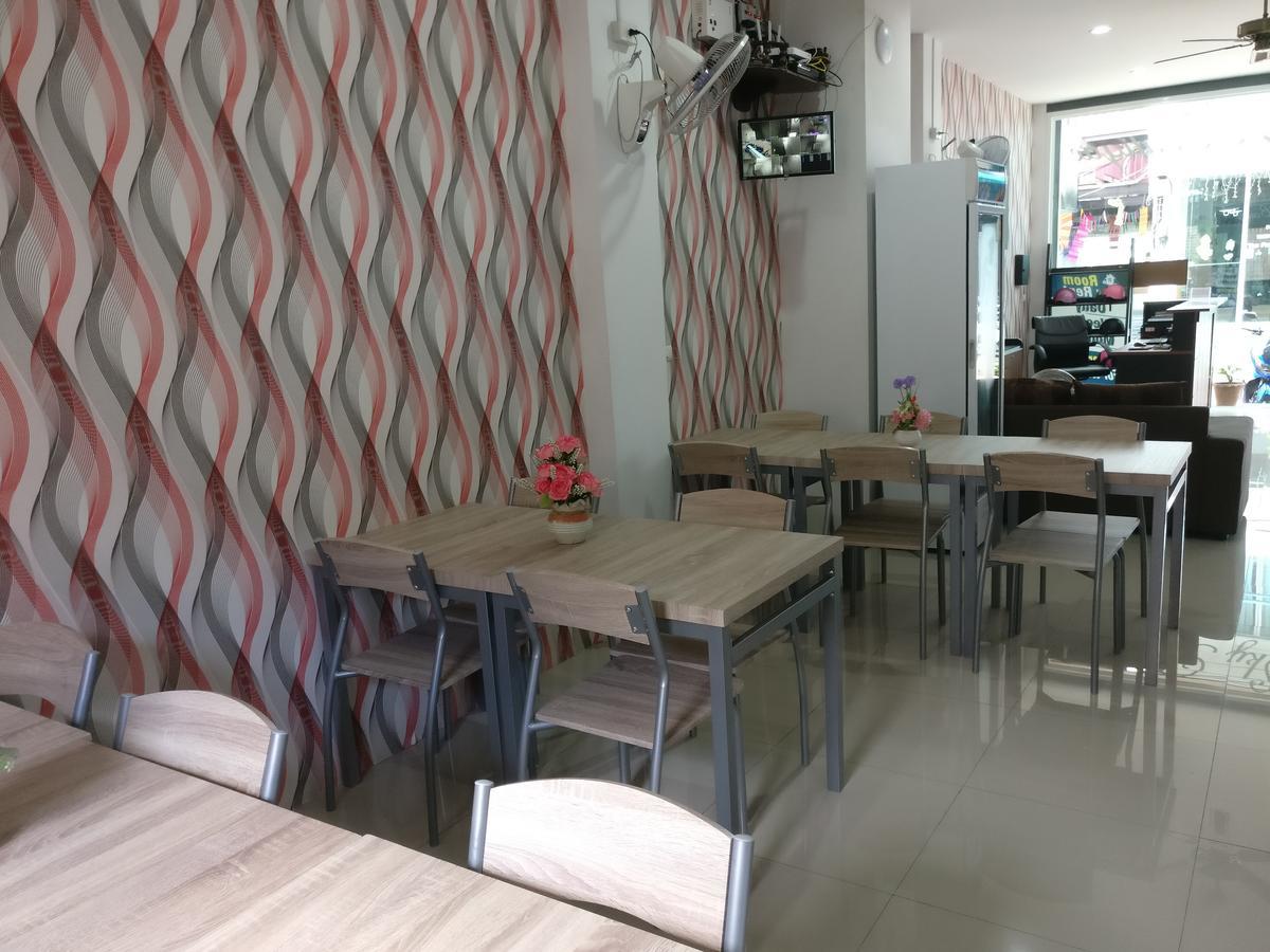 Hotel White Sky Boutique Patong Exterior foto